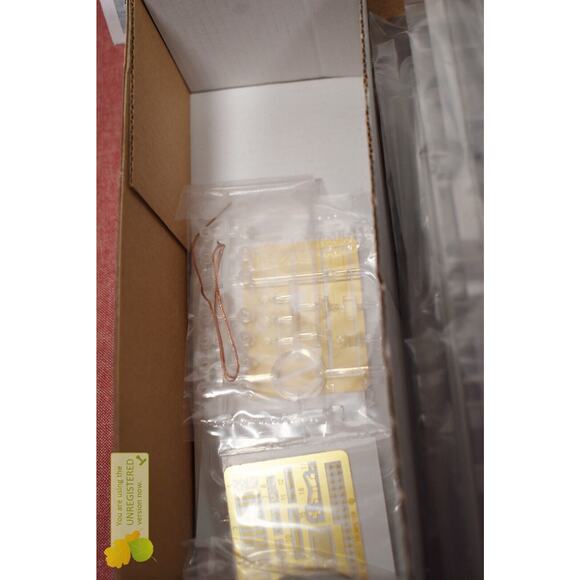 Trumpeter Russian T-72B2 MBT Rogatka Model Kit 1/35 (Package Wear) - Picture 11 of 15